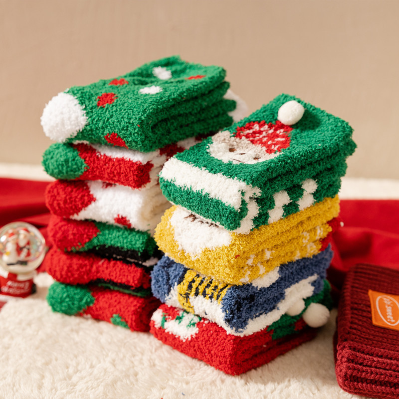 Christmas Socks Women - House Socks - Warm Winter Socks - Fluffy Socks - Christmas Gift Woman - In Christmas Ball - Slipper Socks - Soft Socks - Santa Claus - Holidays - Gift for Her - Funny Socks - Bed Socks - Red Green - One Size - 1 Piece - Image 5
