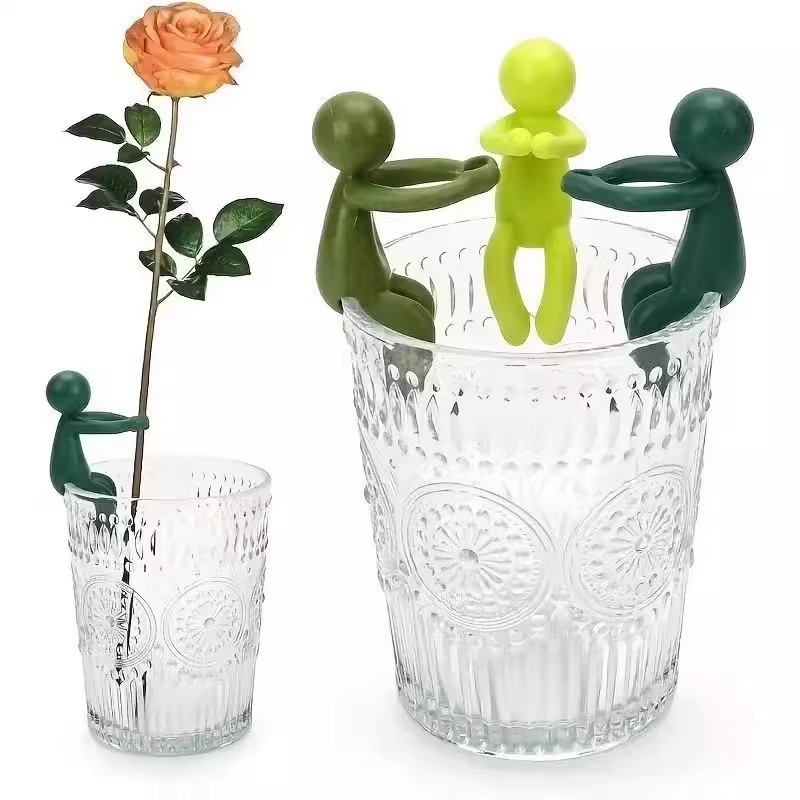 Plant Clamps - Flower Support - Plant Support - Vase Decoration - Stem Holder - Plant Clips - Climbing Aid Plants - Flower Holder - Funny Figurines - Houseplant Accessories - Flower Arranging - Cut Flowers - Green - Set of Plant Ties - 3 pieces - Image 1