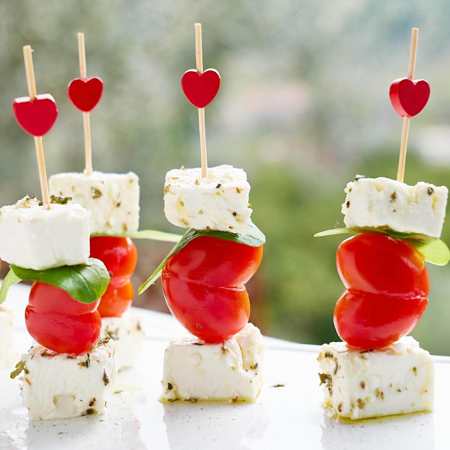 Cocktail sticks - Satay sticks - Tapas sticks - Hearts - Party supplies - Snacks - Valentine's Day - Wedding - Love - Decoration - Snacks - High Tea - Treat - Buffet - Cheese sticks - Wood - Bamboo - 12 cm - Red - 100 Pieces - Image 3