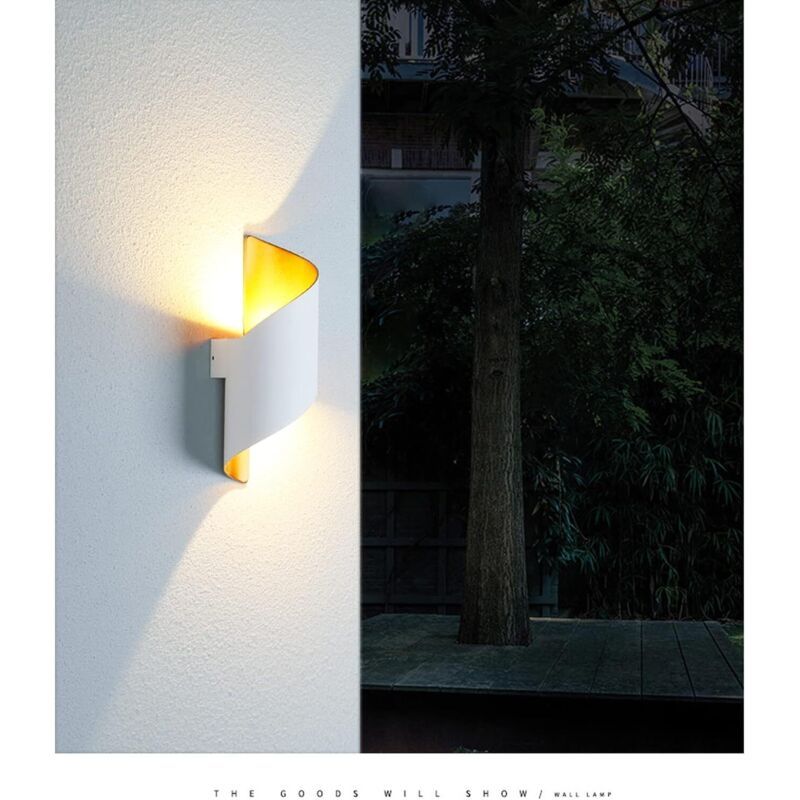 10W Spiral LED Wall Light 3000K Warm White - Image 3