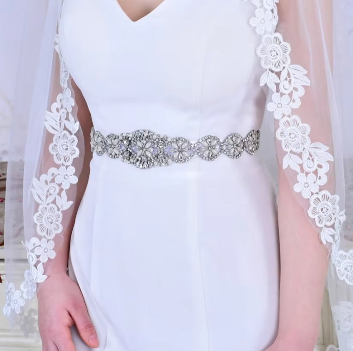 Bridal Belt | Belt | Women's Belt | Wedding Accessories | White Ribbon Organza | Glitter Belt | Gold - Image 1