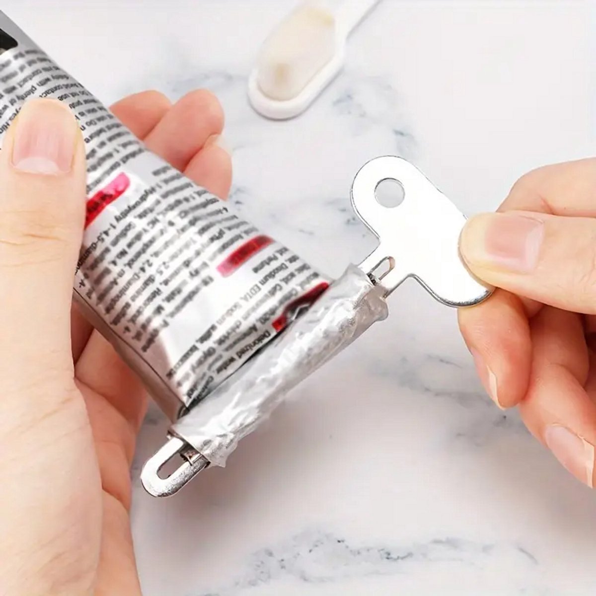 Tube Squeezer | Toothpaste | Tube Squeezer | Metal - Image 1
