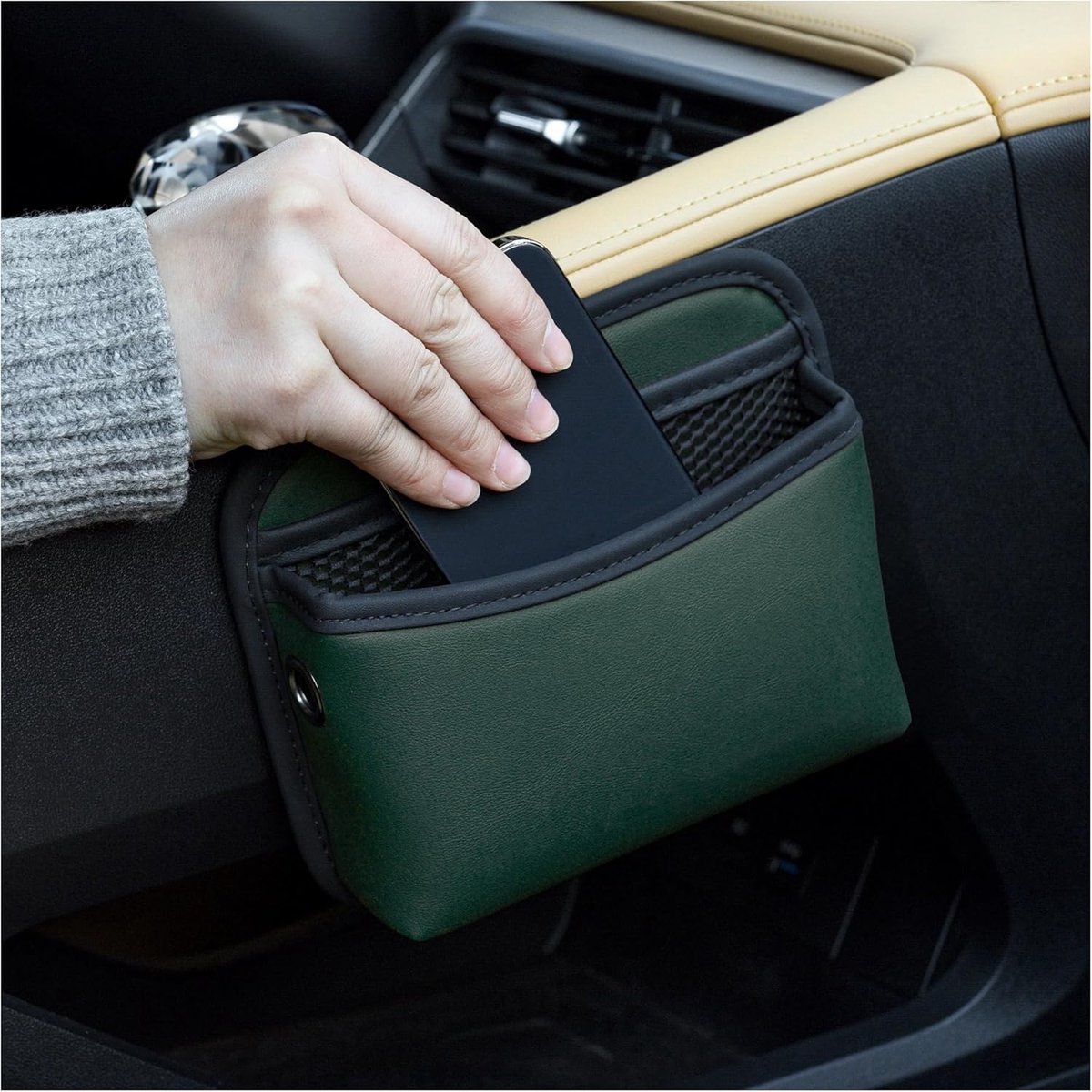 Car storage bag - 18*15*5.5 cm - Car storage bag - Storage - Universal car storage bag - Self-adhesive storage bag - Car essentials - Universal storage accessories for the car seat holder - Image 1