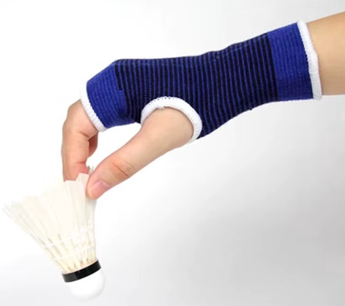 Wrist Brace | Wrist Support | Bandage | Injury | Wrist Support | Left & Right ( 1 Pair ) | Hand Protection | Wrist Support | Blue - Image 3