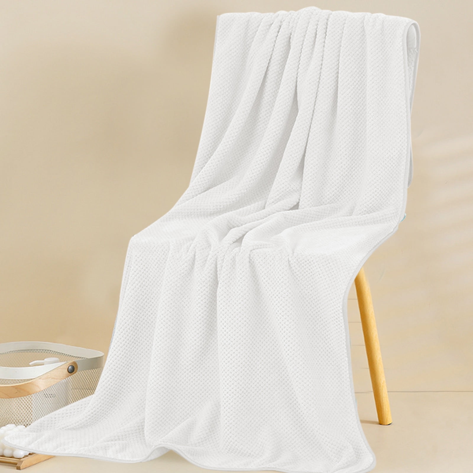 Chmadoxn Bath Towel, Oversize Bath Towel, 55×28 Inch Large Microfiber Bath Towels, Soft, Absorbent, and Quick Dry Towels for Bathroom, Pool, Beach, Swim, and Yoga, Large Bathroom Towels for Daily Use 55×28 in White - Image 4