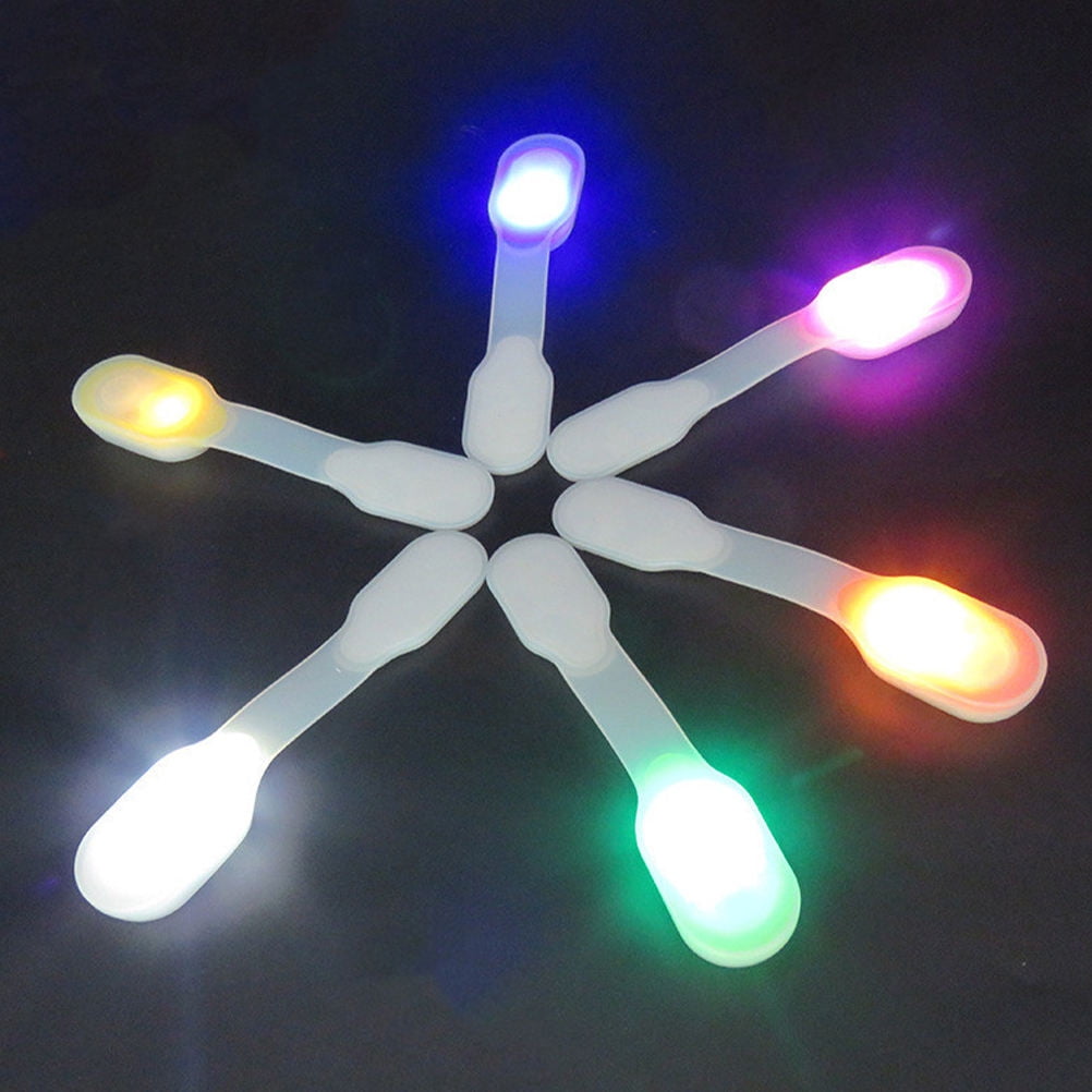 HOOWIFFY 2Pcs Clip On Cloths Light LED for Outdoor Walking and Running Night Visibility - Image 1