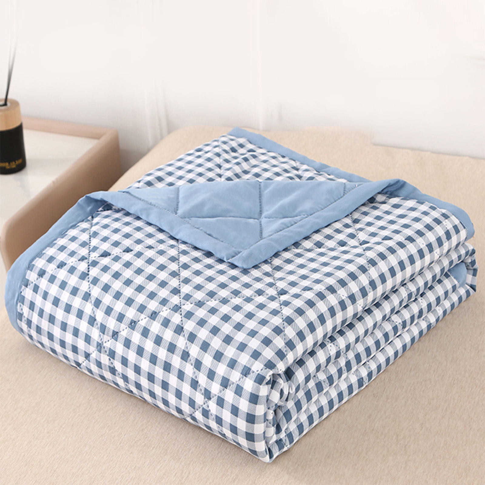 Kdkad Cooling Blankets,Cooling Throw Blanket for Hot Sleepers, Cooling Blankets Absorbs Body Heat to Keep Cool on Warm Night, Ultra-Cool Lightweight Blanket 78.7×59 in Light blue - Image 2