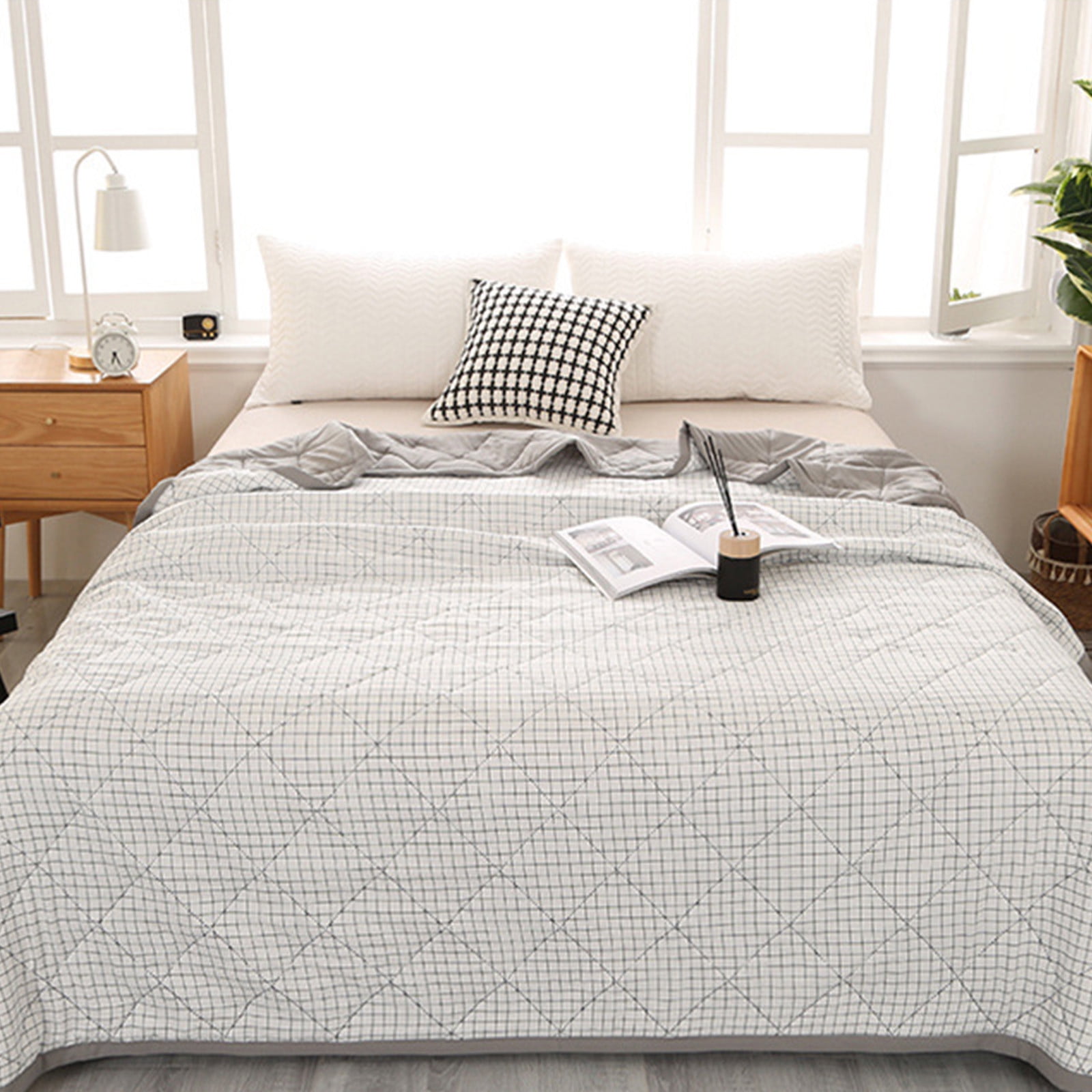 AYktou Reversible Patchwork Quilts Queen Size, 78.74x59.05in Lightweight Plaid Bedspreads Coverlets Quilt Bedding Blanket for All Seasons White - Image 5