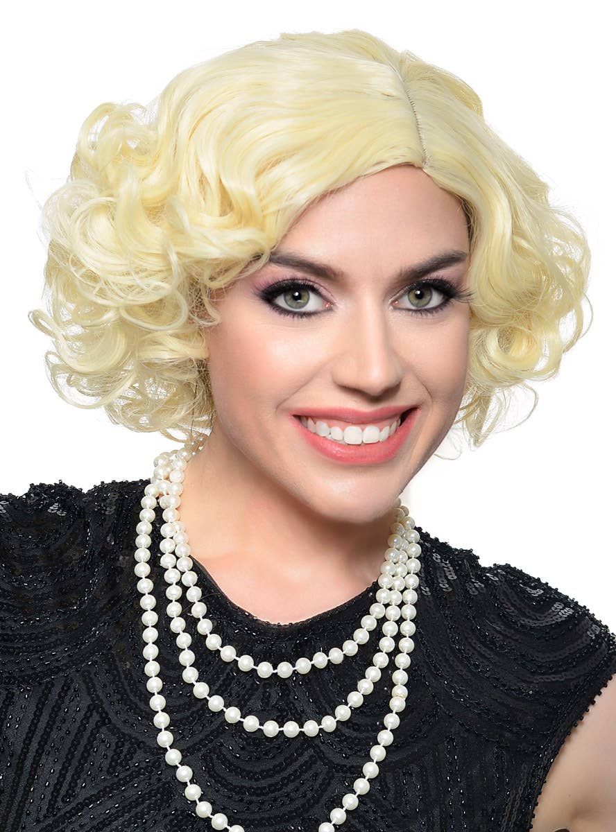 Deluxe 1920s Blonde Flapper Costume Wig with Skin Part - Image 1