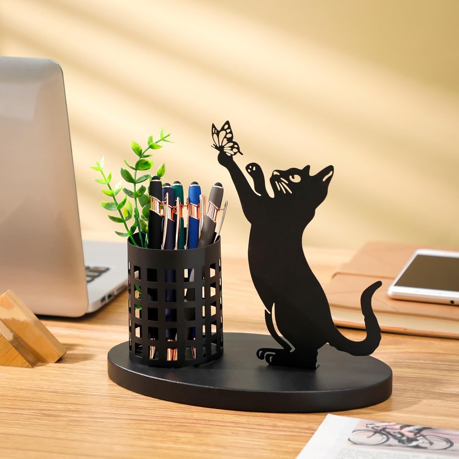 Cat Pen Holder for Desk Cute Black Cat Pencil Holder Metal Desk Accessories Organizer Makeup Brush Pen Cups for Office Home Decor Table Centerpiece Lover Gifts Wome - Image 5