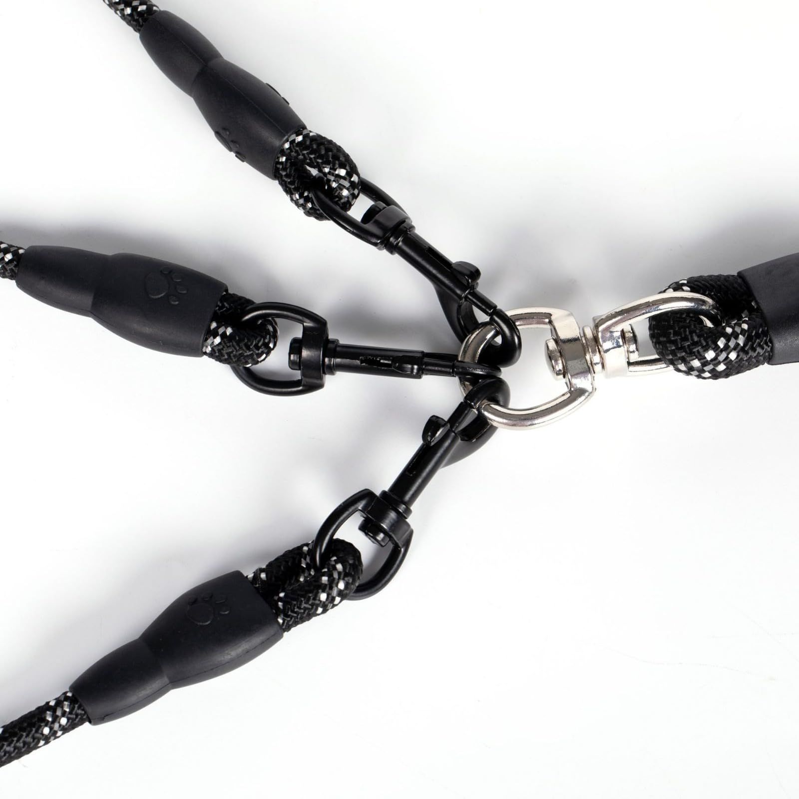 No Tangle 3 Dog  - Main Lead Rope with Padded Handle, Three Detachable Leash Splitters, Heavy-Duty Clip,  Walking, Running, Small, Medium, Large Dogs (Black) - Image 2