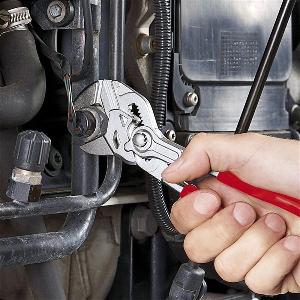 Industrial grade water pump pliers  adjustable anti slip tooth design multifunctional pipe pliers wrench household maintenance tool  7-Inch - Image 4