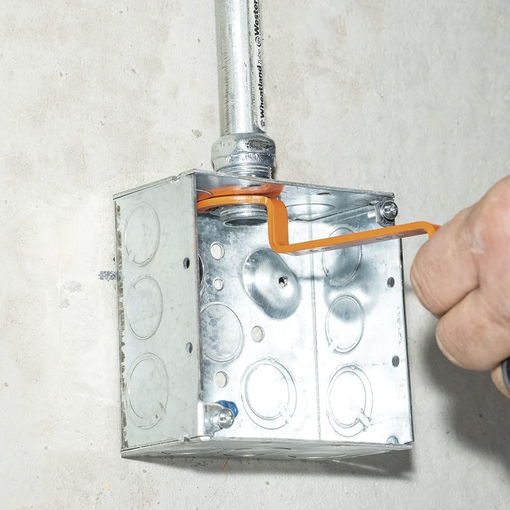 Conduit Lockout Wrench Set, Tighten and Loosen Locknuts in Tight Spaces, 1/2, 3/4 and 1-Inch, Offset Bends, 3-Piece - Image 2