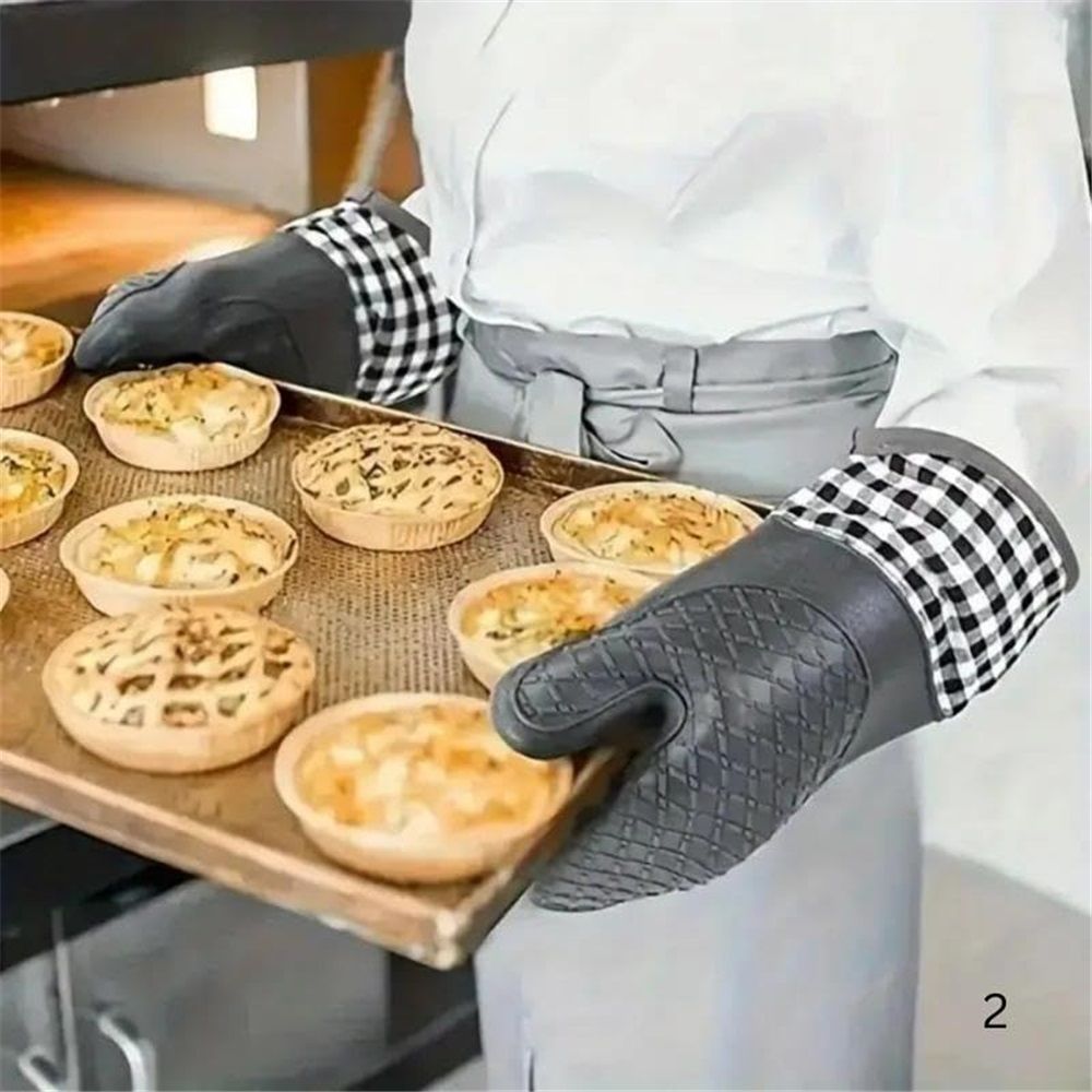 1 pair Soft Silicone Oven Mitts, Heat Resistant and Waterproof Cooking Gloves, Thick Cotton Lining, Flexible Gripping for Baking Grilling, Kitchen Potholders,29cm*18.5cm, Gray - Image 2