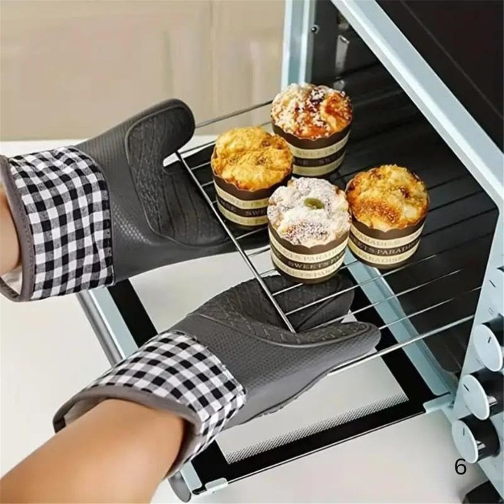 1 pair Soft Silicone Oven Mitts, Heat Resistant and Waterproof Cooking Gloves, Thick Cotton Lining, Flexible Gripping for Baking Grilling, Kitchen Potholders,29cm*18.5cm, Gray - Image 4