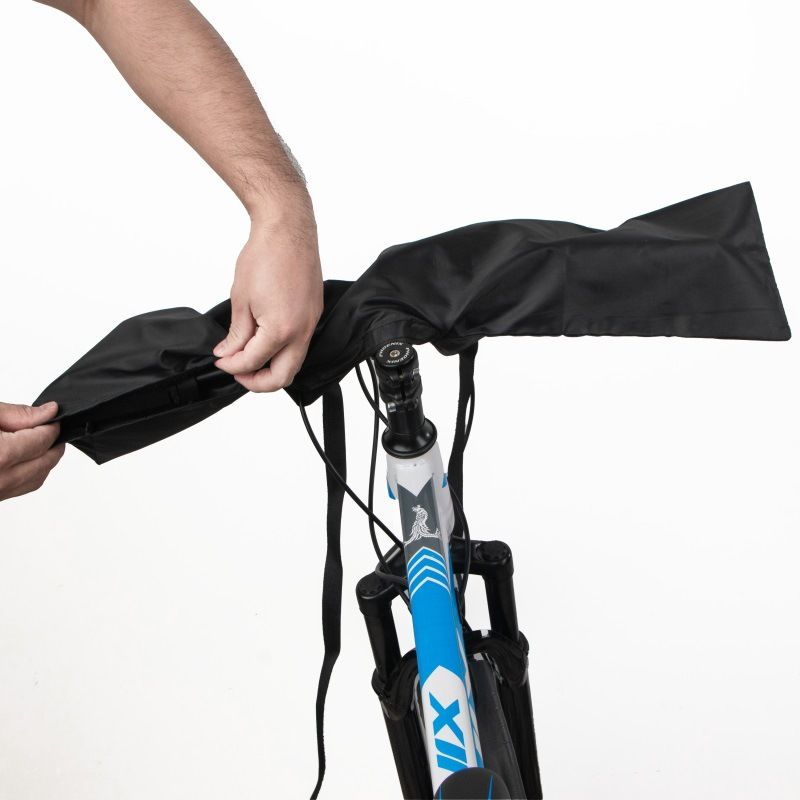 Protective Cover for E-Bike Display and Handlebar Protection, Polyester, Black, Protection Against Wet, Dust and Dirt, for Handlebars - Image 5