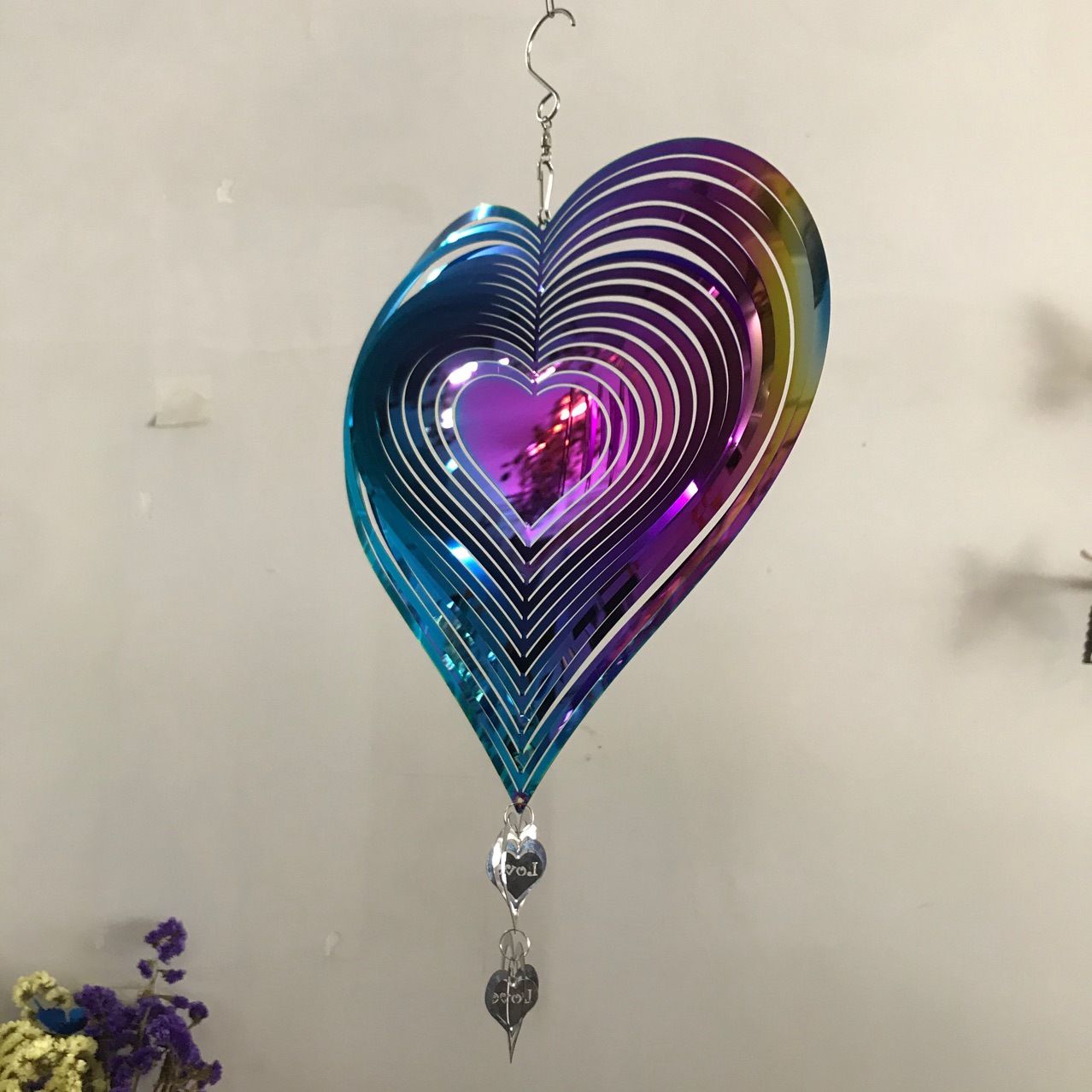 3D Stainless Steel Wind Spinners for Outdoor Yard Decor, Hanging Heart-Shaped Garden Ornaments, Reflective Metal Wind Sculptures for Patio Lawn Decorations, - Image 1