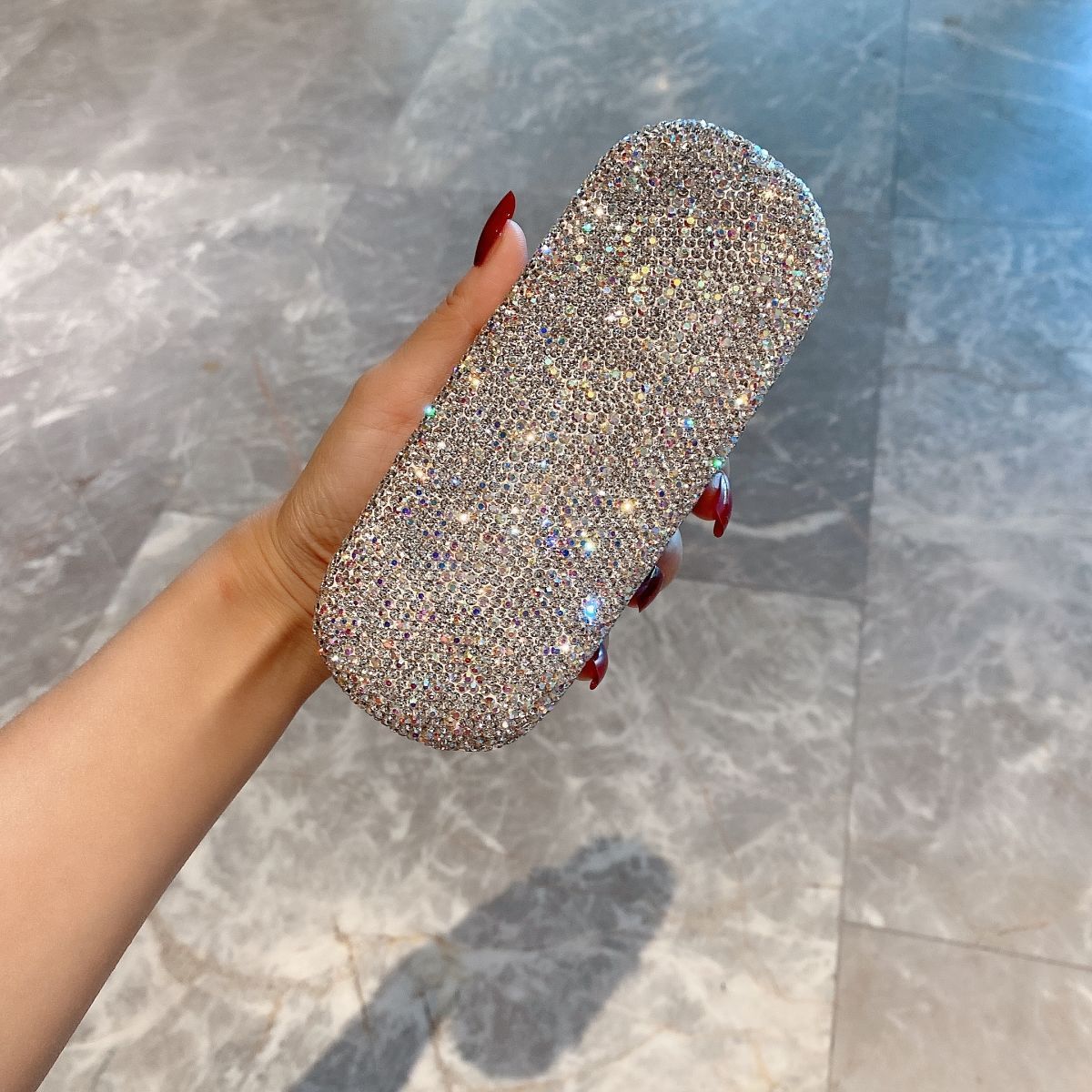 Hard Shell Glasses Case Sparkly Crystal Eyeglass Case for Women Portable Protective Case for Sunglasses - Image 3