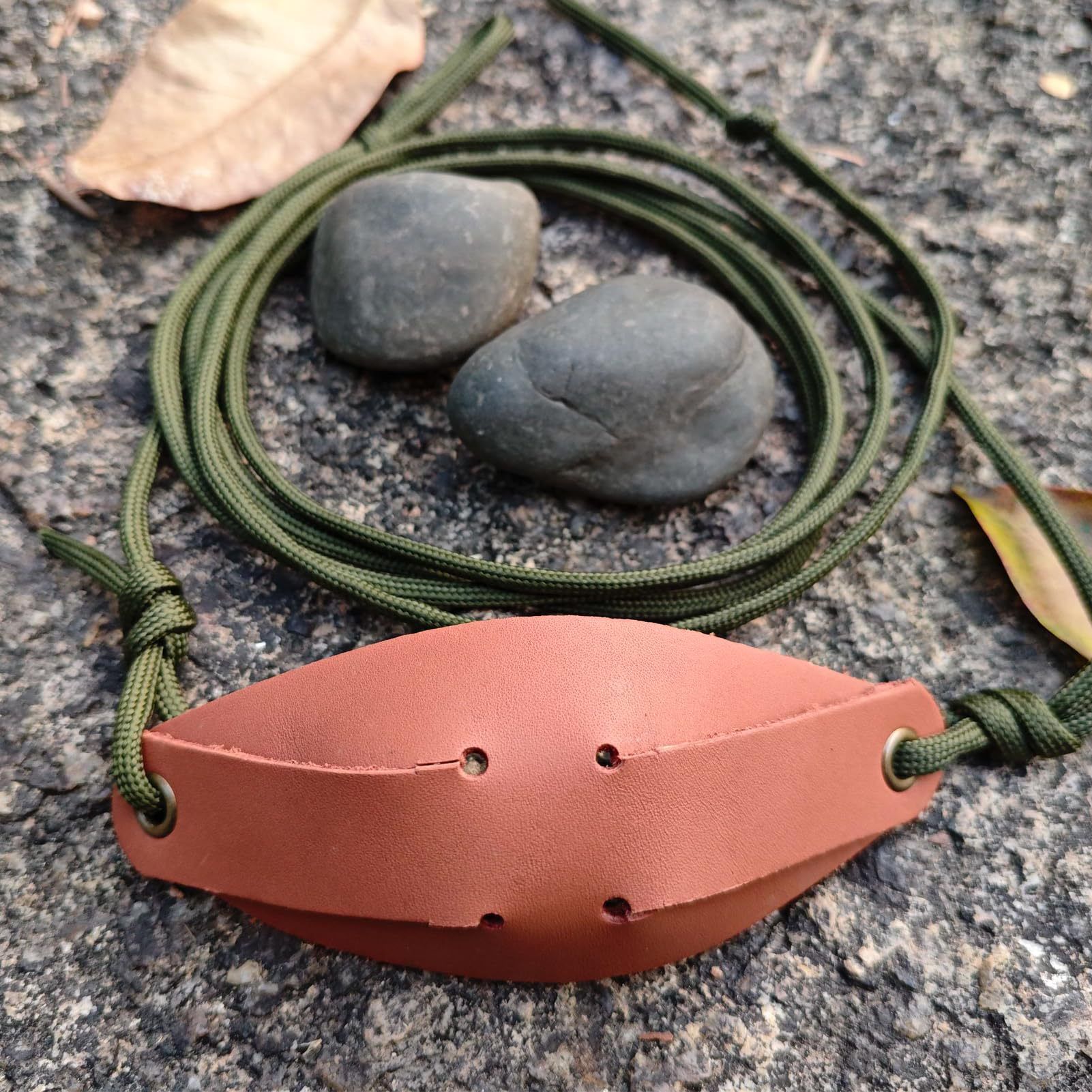 Leather Shepherd Sling Handmade Paracord Shepherds Sling Rock Thrower Old-Fashioned Slingshot（orange-red） - Image 2