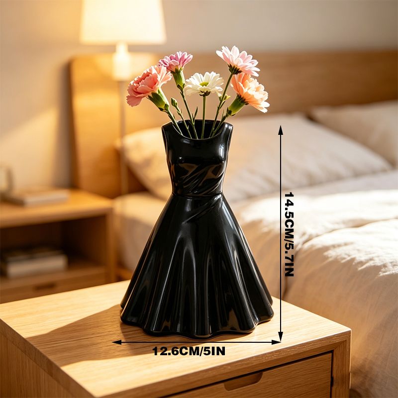 3D printed dress vase, black - Image 2