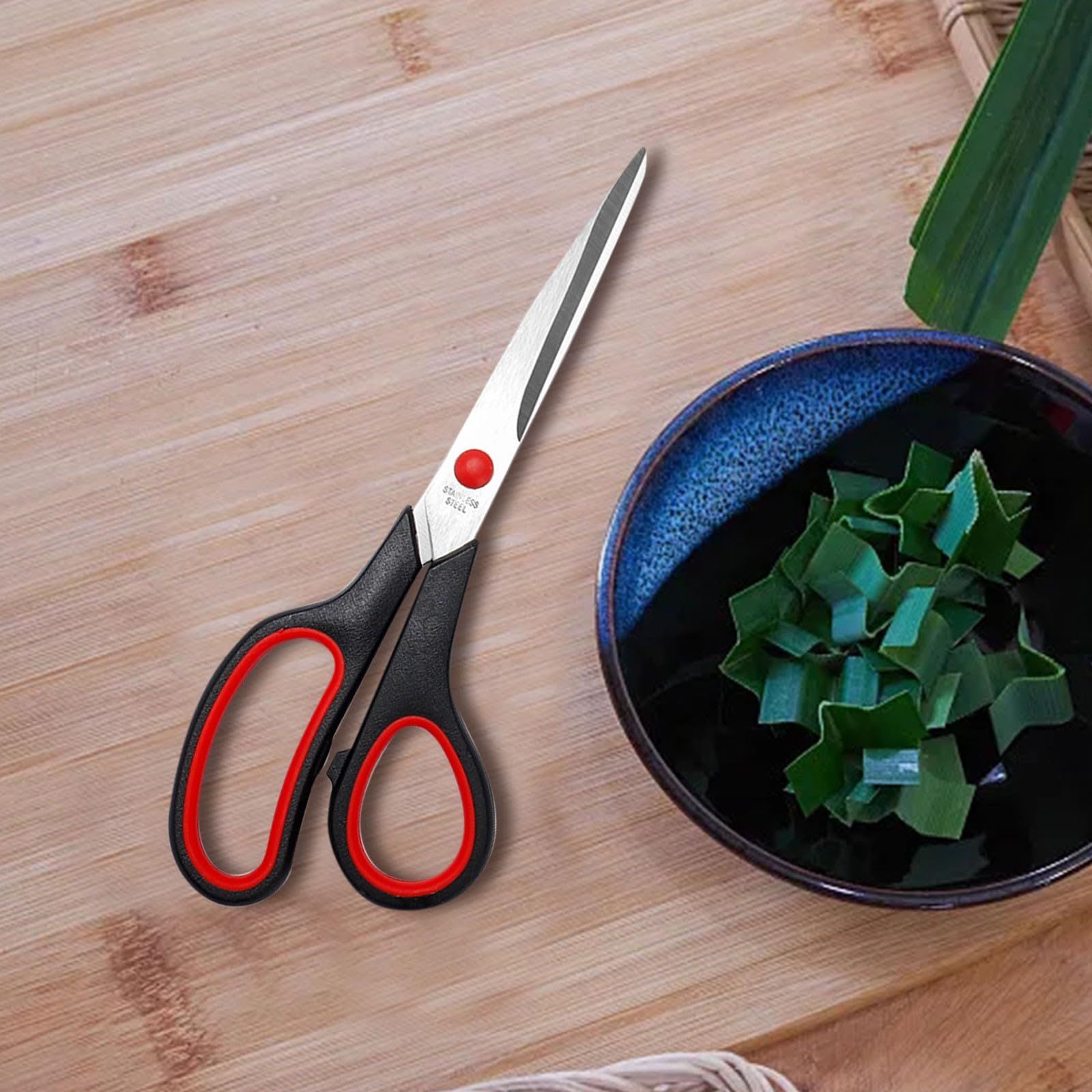Red multi-purpose scissors, 8-inch ergonomic and comfortable handle, ultra-sharp stainless steel blade, heavy-duty sewing scissors, suitable for crafts, office sewing, home and school, etc. - Image 5