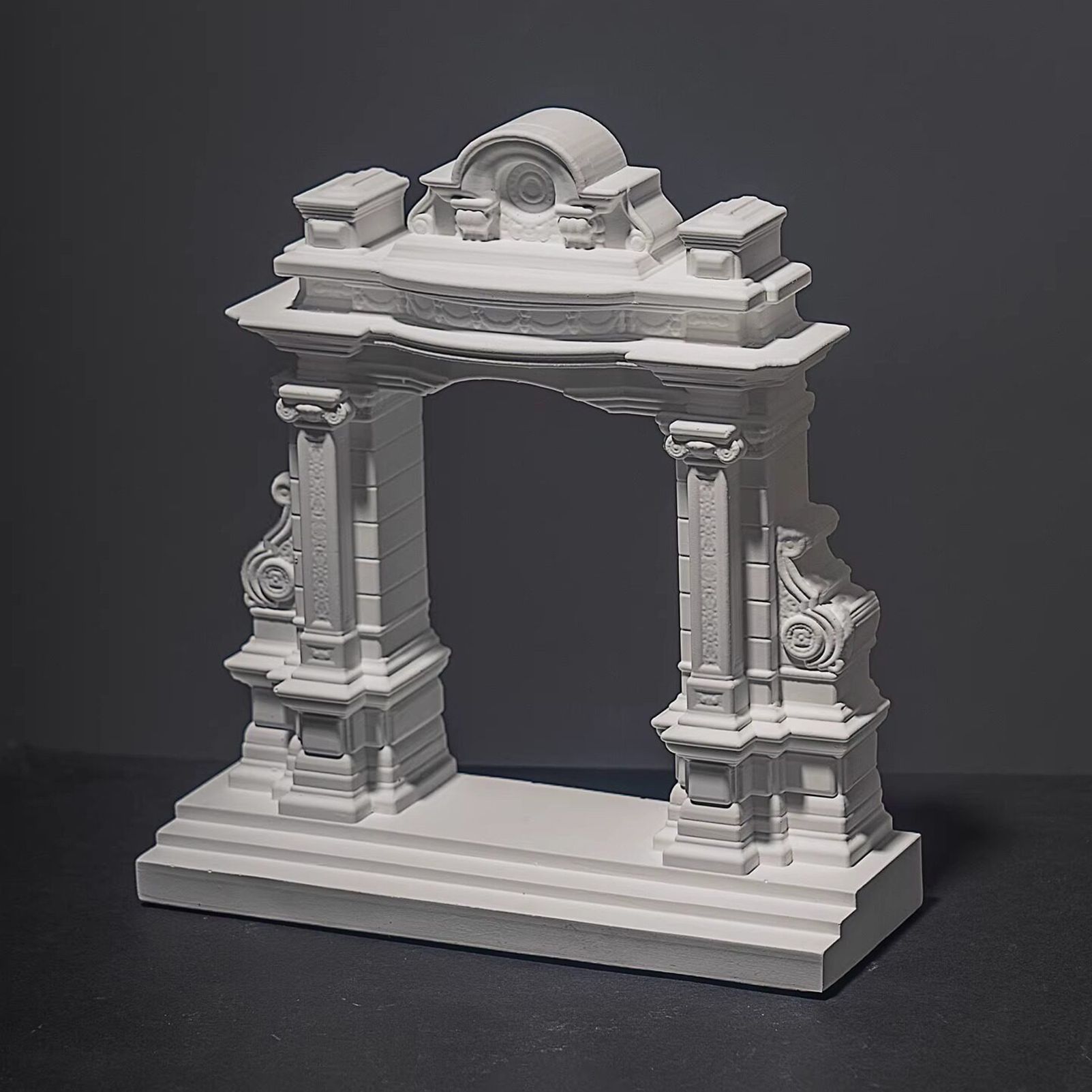 Miniature Roman Arch Model - Handcrafted Plaster Architectural Decor for Bookshelf, Desk & Home Display - Image 3