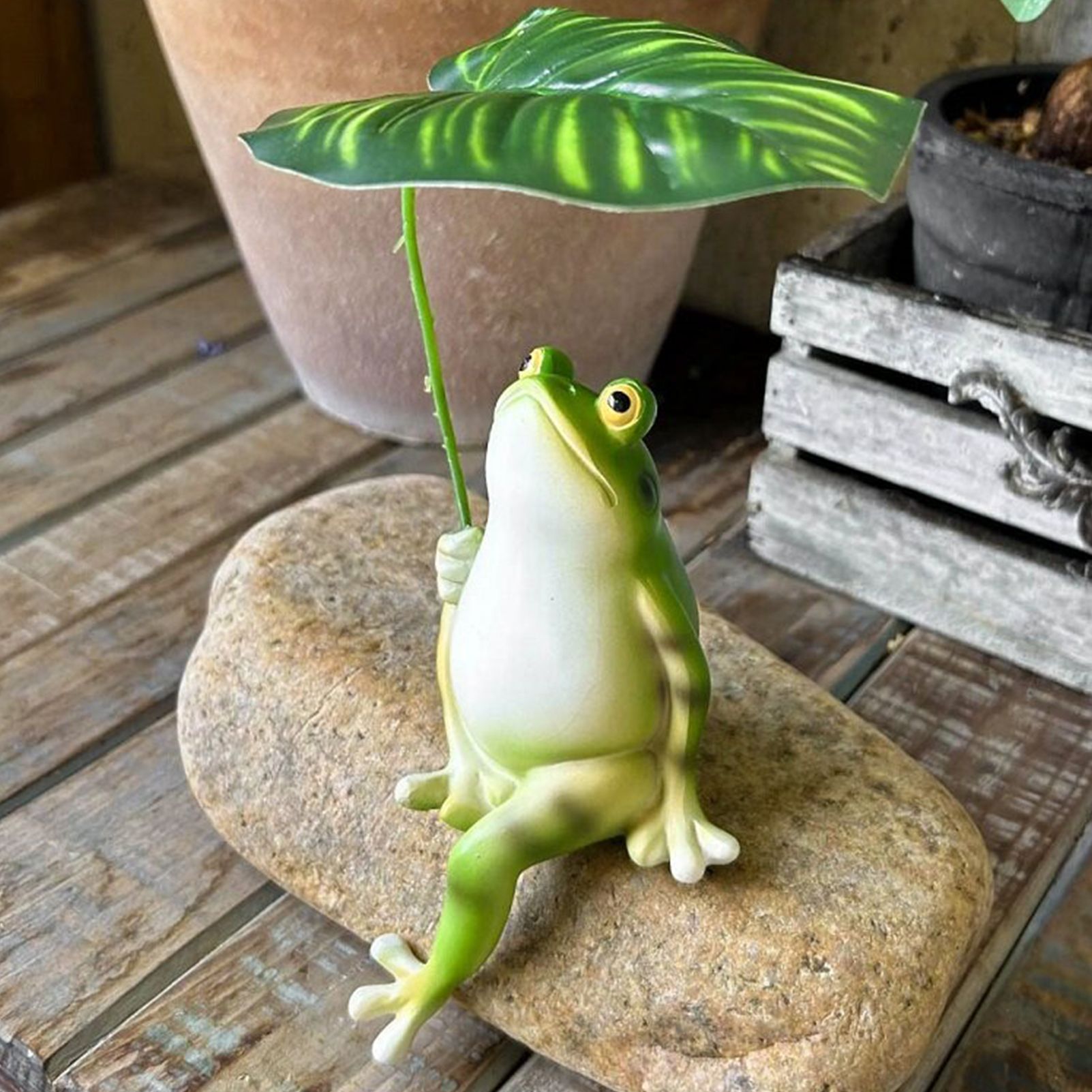 Creative Umbrella Frog Resin Figurine - Outdoor Patio Garden Balcony Decor, Aquarium Micro Landscape Craft - Image 2
