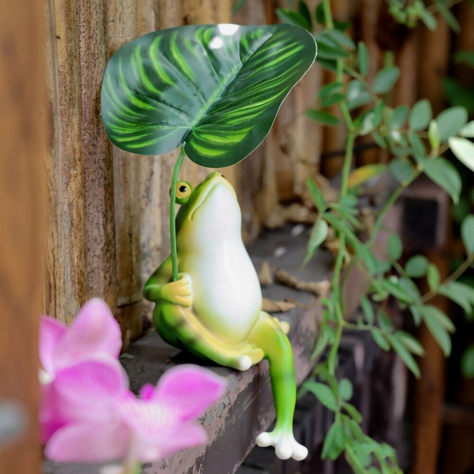 Creative Umbrella Frog Resin Figurine - Outdoor Patio Garden Balcony Decor, Aquarium Micro Landscape Craft - Image 3