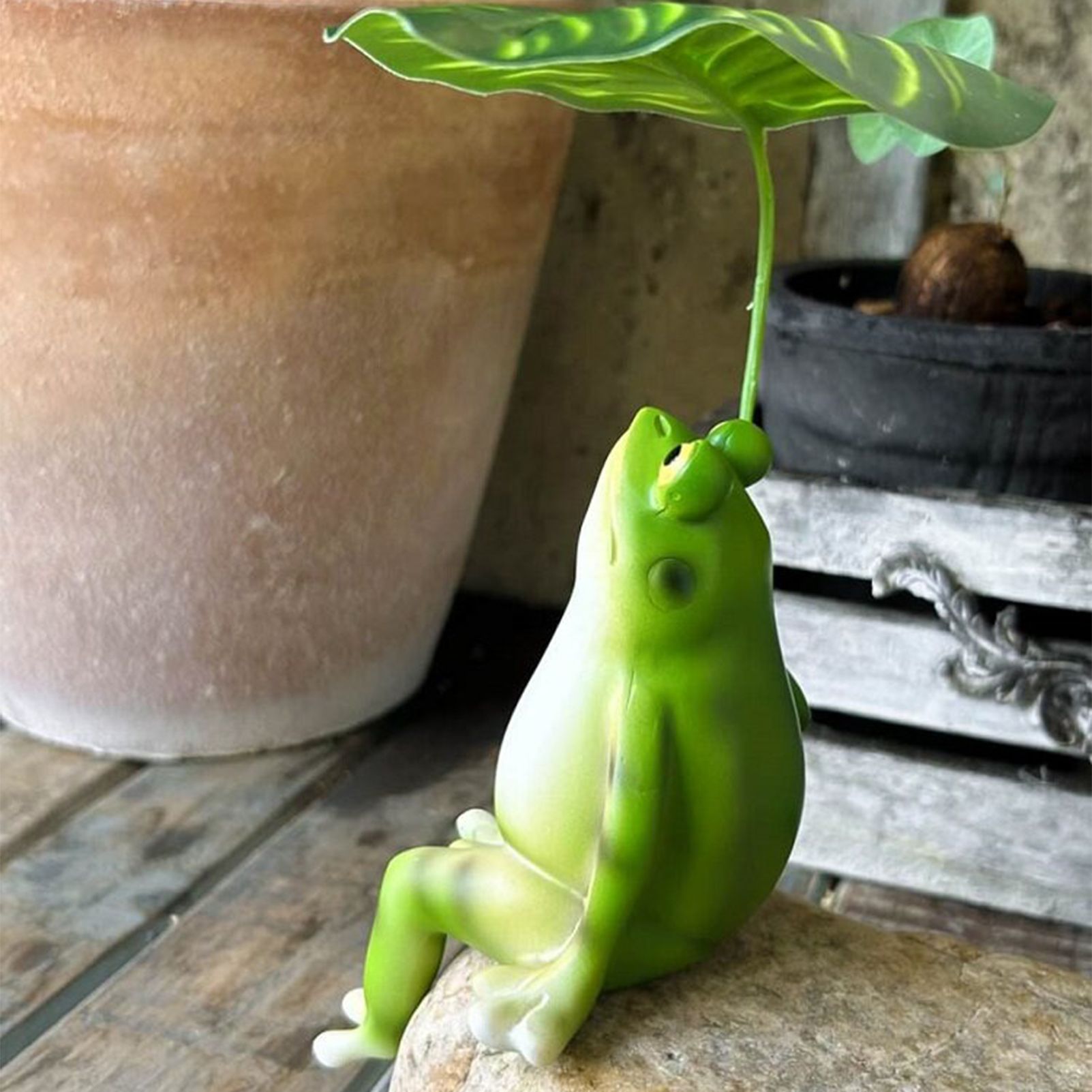 Creative Umbrella Frog Resin Figurine - Outdoor Patio Garden Balcony Decor, Aquarium Micro Landscape Craft - Image 8