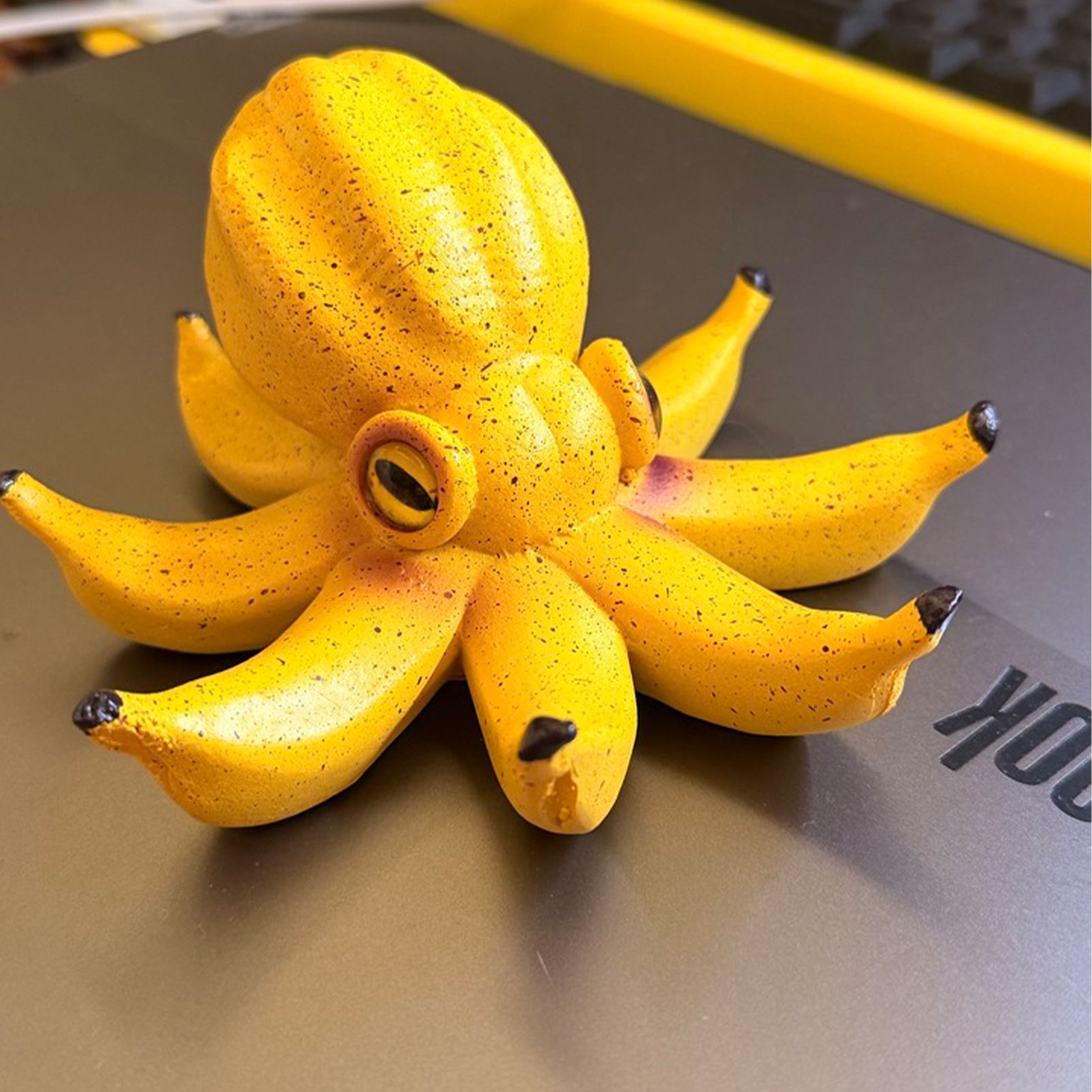 Creative Banana Octopus Resin Ornament - Fun Cartoon Pastoral Home Decor, Unique Yellow-Green Desktop Sculpture(Yellow) - Image 4