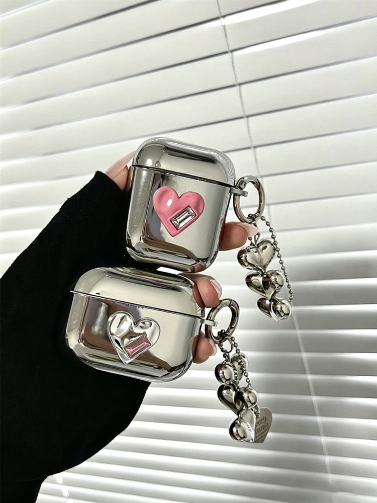 AirPods Pro 2 Textured Pink Heart Electroplated Case + 3 Heart Charms - Image 3
