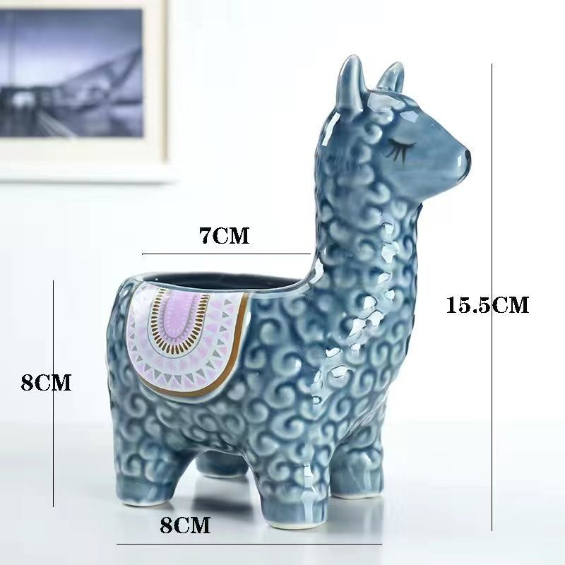 Alpaca Red Ceramic Planter - Image 3