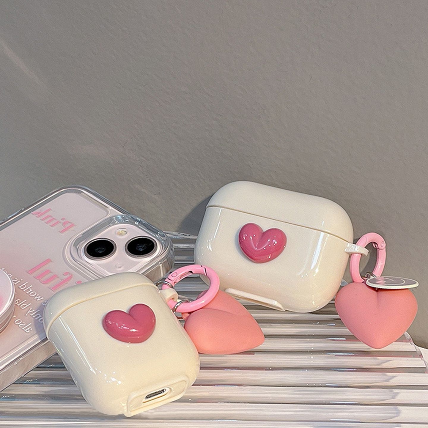 Beige shell + smiling heart pendant AirPods 1/2 - Image 3