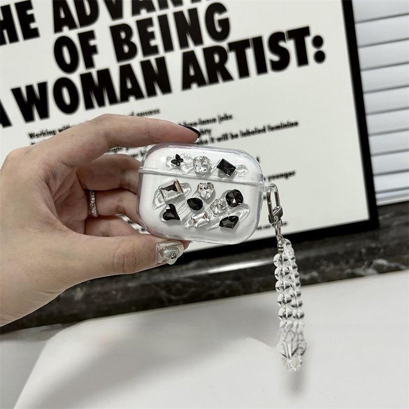 Black diamond+ clear bead bracelet+Airpods4 - Image 1
