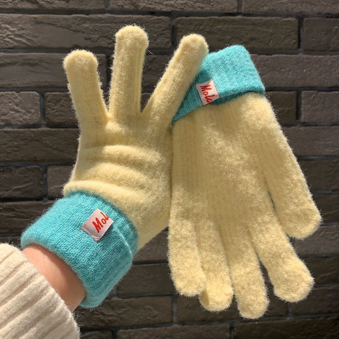 Knit Gloves Cream Yellow - Image 1