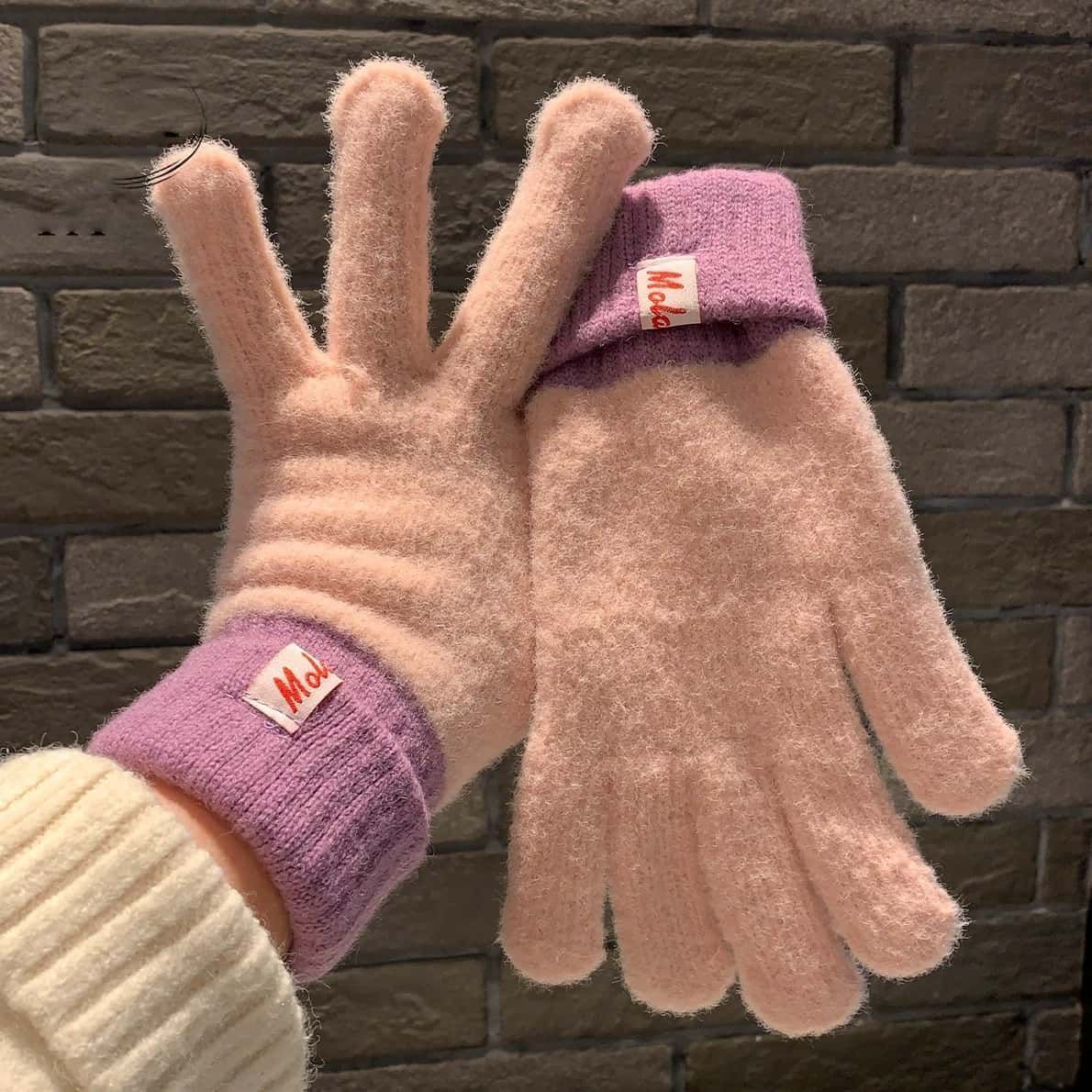 Knit Gloves Pink - Image 1