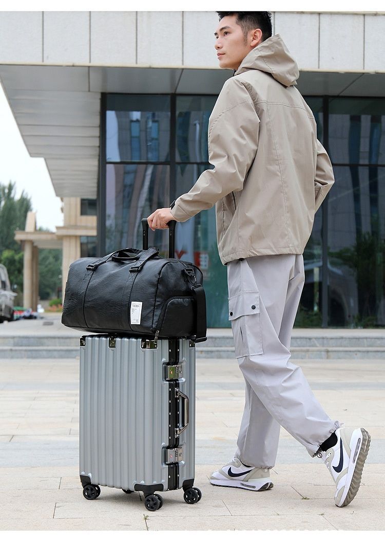 LargePULeatherTravelGymBag-Black - Image 7