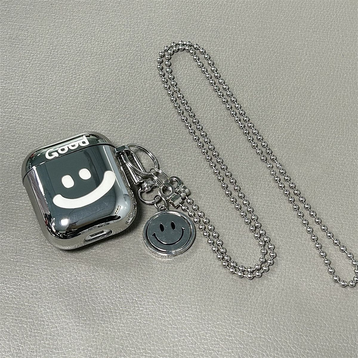 Laser Engraved Astronaut + Matching Keychain + Necklace AirPods 3 - Image 5