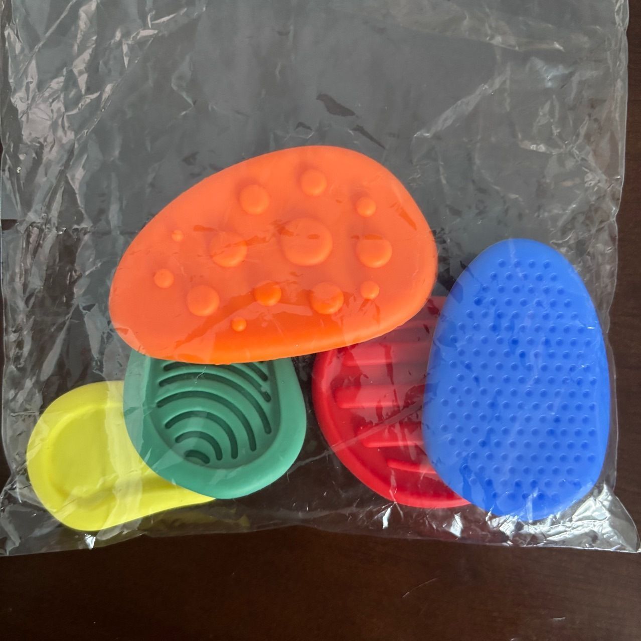 5Packs Silicone Sensory Stones Old - Image 3