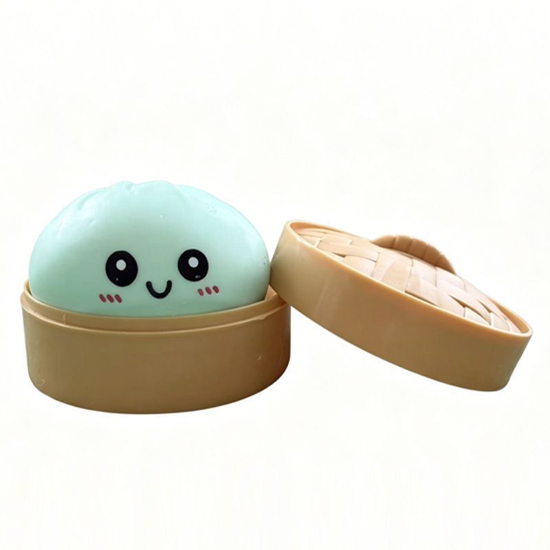 [Flour] Green Bun + Steamer - Image 1