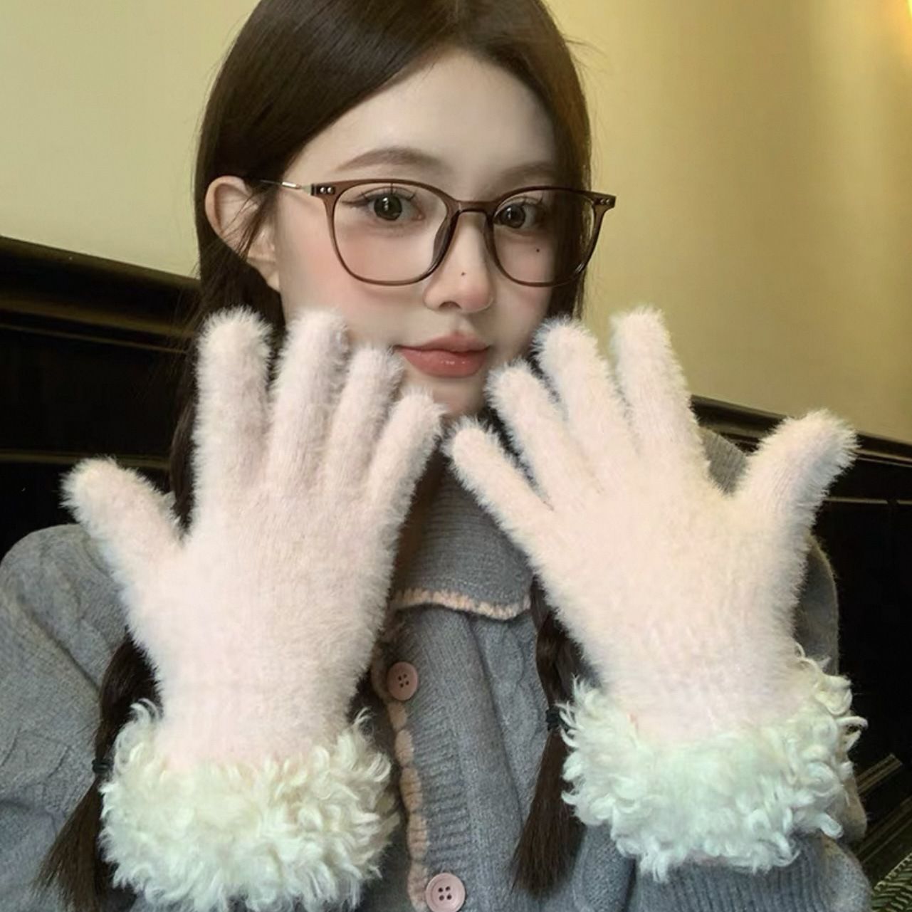 Green Faux Mink Spliced Gloves - Image 6