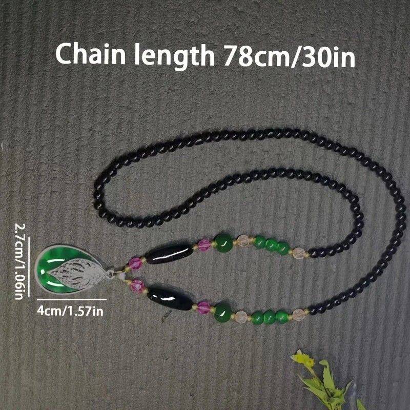 European and American trendy retro necklace, color-block beads and leaf-shaped pendant, simple and elegant, 78cm versatile chain, perfect for daily and smart casual looks. - Image 3
