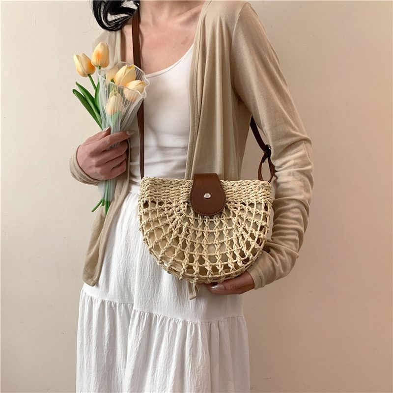 Natural straw woven handbag, leather flap with metal zipper, dual-use as handbag and crossbody bag, lightweight and practical, versatile for summer./beige - Image 3