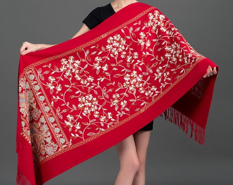 European-American Style Auspicious Embroidered Shawl Scarf, High-End Autumn & Winter Warm Outfit(WHITE) - Image 8