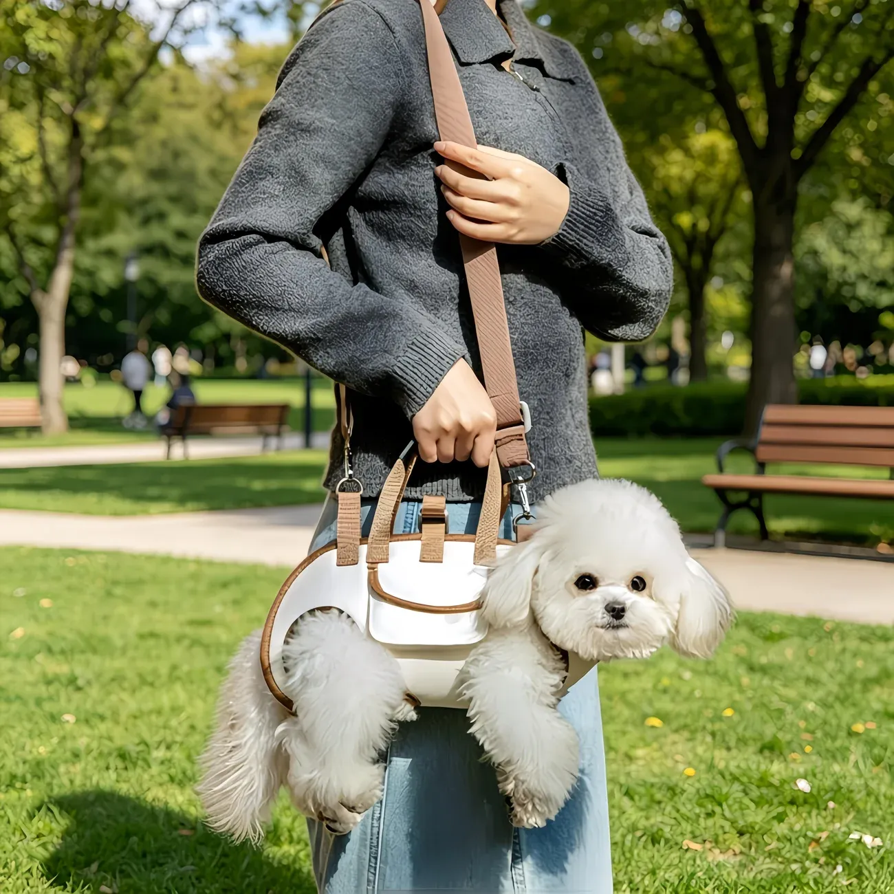 Oxford Fabric Pet Three-in-One Travel System: Horizontal Back Design Protects Spine, Four-Leg Separation, Three Uses in One: Kennel, Backpack, and Leash/M size [recommended weight 8-13 kg] - Image 4