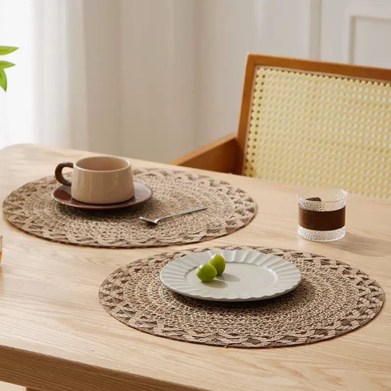 4pcs Nordic Style Round Table Mat, Exquisite Openwork Weave, Polyester Hemp-Like Texture, 38cm Dining Mat, Heat-Resistant and Easy to Care For - Image 7