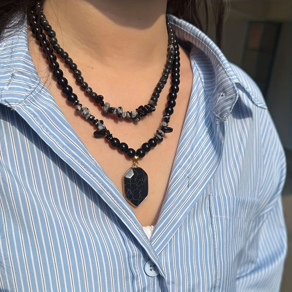 Vintage Double-Layer Hand-Strung Turquoise Necklace, Bohemian-Style Crackle Pendant for Protection and Elegance - Image 6
