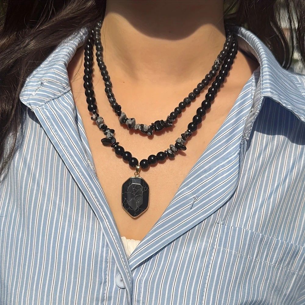Vintage Double-Layer Hand-Strung Turquoise Necklace, Bohemian-Style Crackle Pendant for Protection and Elegance - Image 7