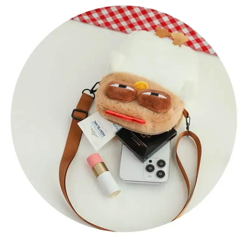 Goo Goo Chicken crossbody bag, short plush, cute and quirky, compact yet spacious, a must-have for stylish outings. - Image 3