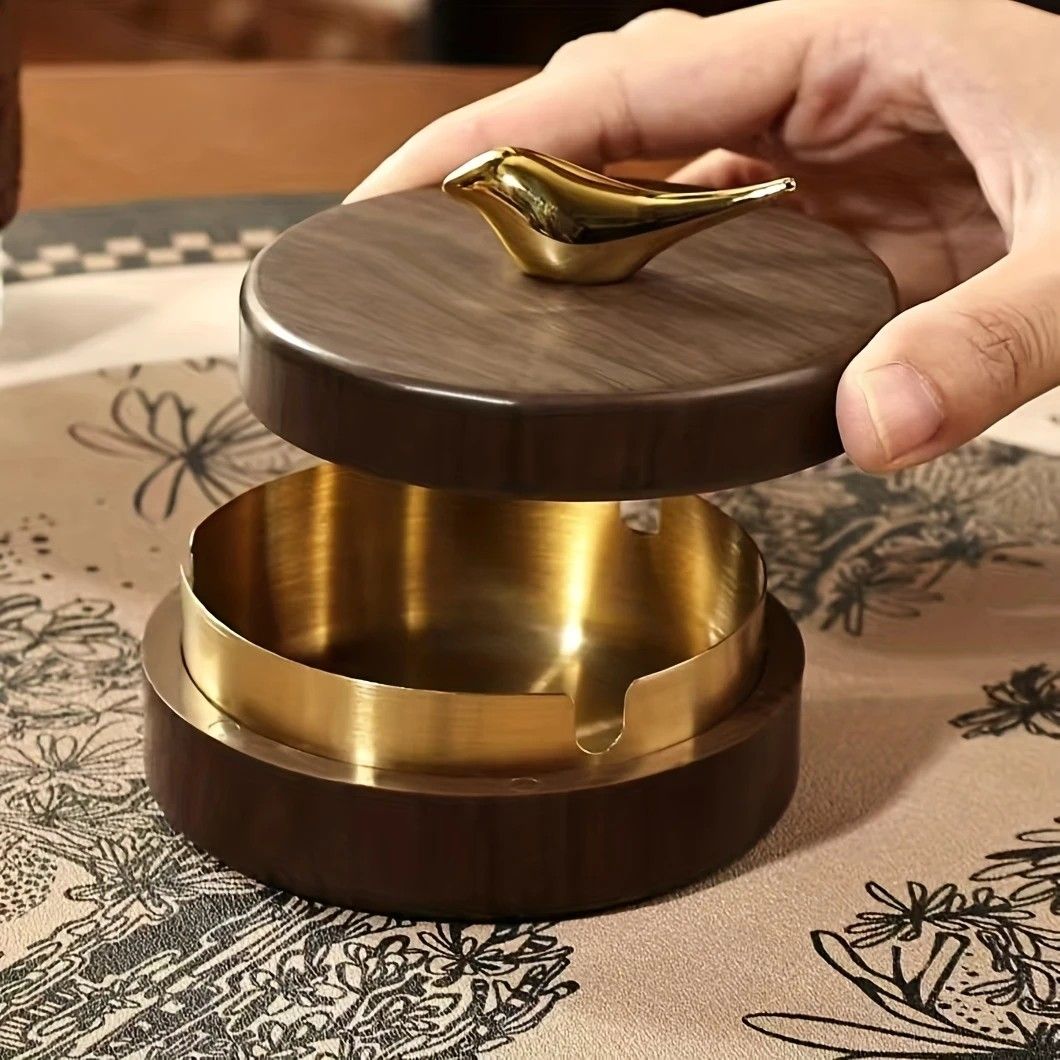 1 Light-Luxury Fashion Desktop Ashtray | Creative High-End Living Room Home Decor, Personalized Car Ashtray with Lid, Retro Aesthetic, the Perfect Gift for Homeowners.Golden bird golden liner - Image 1